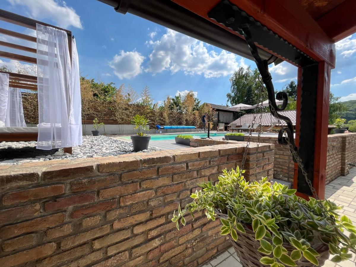 Appartamento Gardenlux Vrdnik Esterno foto