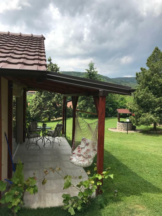 Appartamento Gardenlux Vrdnik Esterno foto